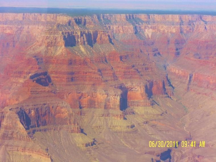 Pemandangan Grand Canyon difoto dari Helikopter(dok pribadi)