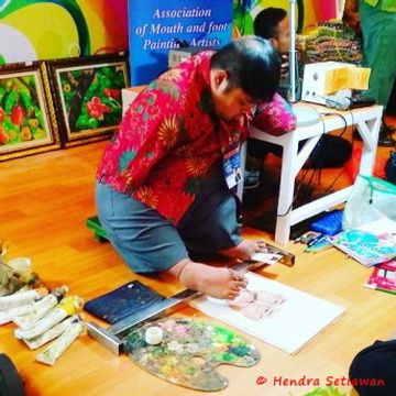 Unjuk talenta murid difabel pada acara Jatim Expo (foto: dok. pribadi)