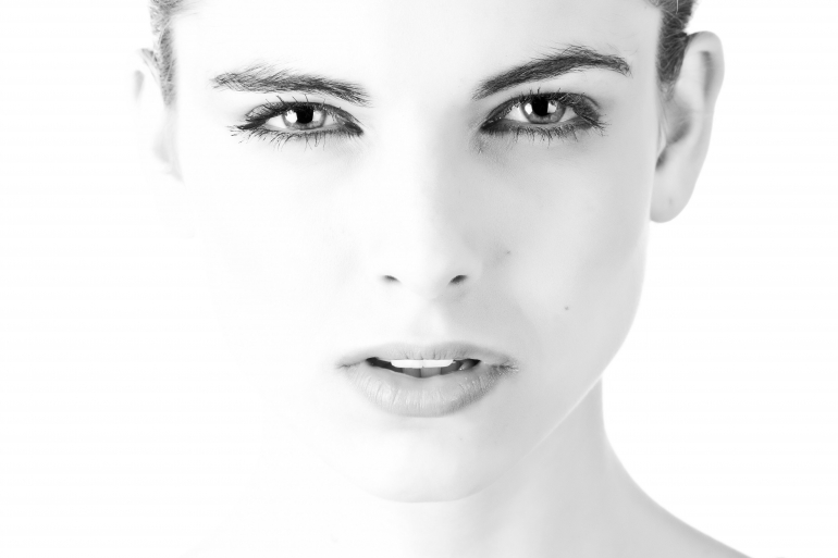 BEAUTY PRIVILEGE : JADI ORANG CAKEP ITU ENAK ! - Kompasiana.com