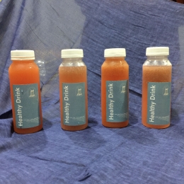 Pembuatan sampel minuman sehat sesuai resep yang telah disertakan dalam media edukasi/dokpri