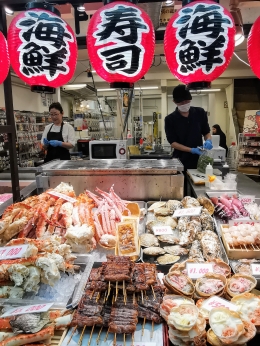 Kuromon Ichiba Market- Osaka. Sumber: koleksi pribadi
