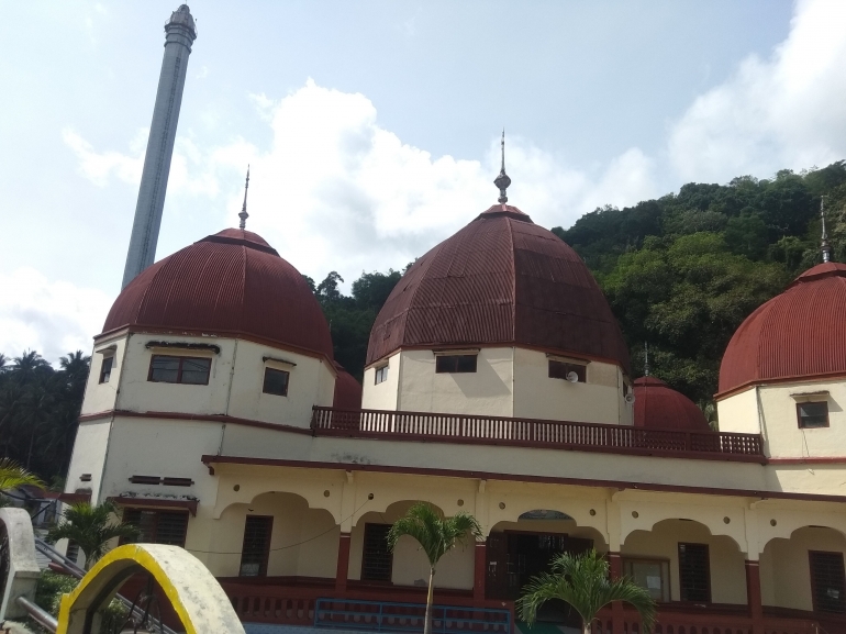 Potret Masjid Agung dengan Menara Hari Ini  (Dokpri)