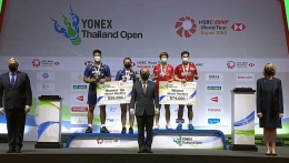 Dechapol/Sapsiree jadi juara Thailand Open I dengan mengalahkan Praveen/Melati: https://twitter.com/BadmintonTalk