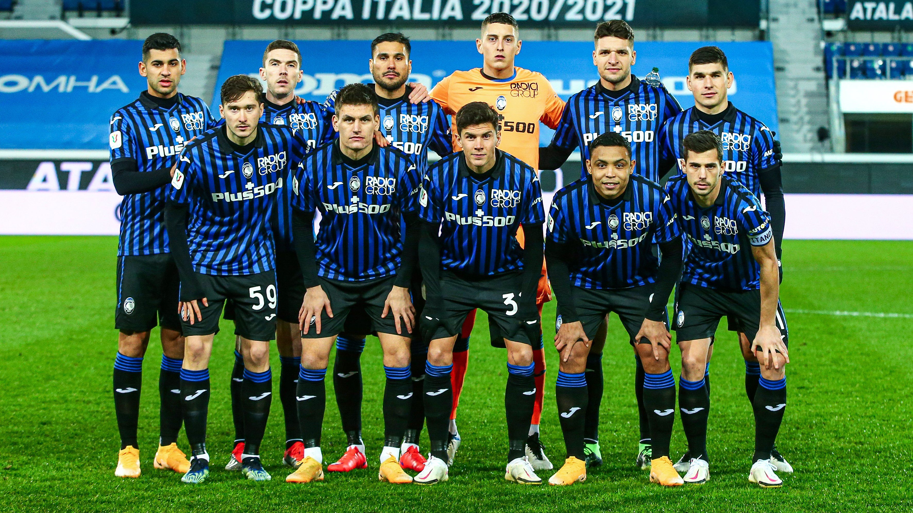Skuad Atalanta dengan kapten Remo Freuler, saat laga perempat final Coppa Italia 2020/21 melawan Lazio (27/1). Gambar: Twitter/Atalanta_BC