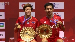 Dechapol/Sapsiree juara ganda campuran WTF 2020, ini gelar pertama mereka dan Thailand di ajang itu: https://twitter.com/BadmintonTalk