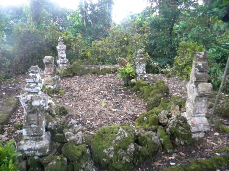 Pusara bernisan Aceh | https://kebudayaan.kemdikbud.go.id/