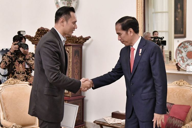 AHY bertemu Jokowi (Sumber: Biro Pers Istana/Haryanto dalam Kompas.com)