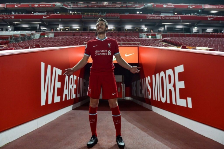 Ben Davies, bek tengah rekrutan baru Liverpool. Foto: Andrew Powell/Liverpool FC via Getty Imges on theathletic.com