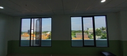 jendela ruang isolasi lantai 2 (foto:dokpri)