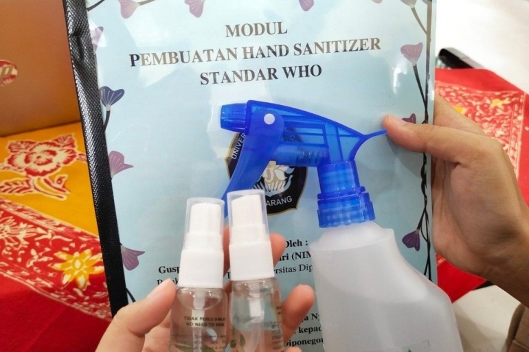 Modul Pembuatan Hand Sanitizer dan Sampel Yang disusun oleh Guspa Sari di SDN 15 Pulai Anak Air (Senin, 18 Januari 2021) dokpri