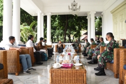 DPP PNTI Disambut hangat Komandan Korps Marinir (Dankormar) di Loby Gedung Utama Mako Marinir, Jakarta Pusat (dokpri)