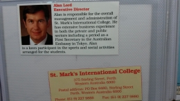 Dokumentasi pribadi | Aku dan Alan Lord, Directordari  St Mark International College, saat itu