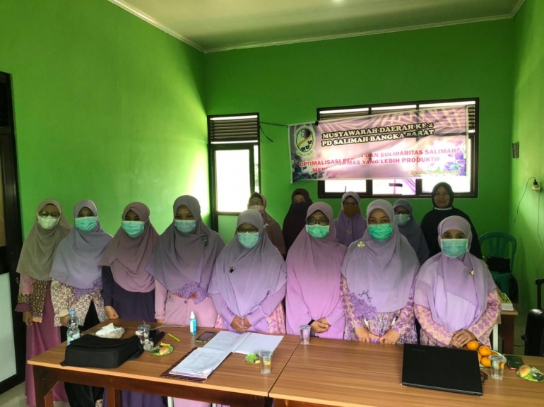 Para pengurus Salimah Babar, sumber foto humas Salimah Babar
