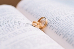 ilustrasi cincin pernikahan (sumber gambar: pixabay.com)