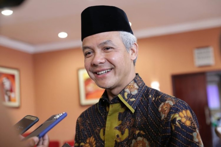 Gubernur Jawa Tengah Ganjar Pranowo usai menghadiri acara Halaqoh Kyai Santri Tentang Pencegahan Terorisme di Hotel Grand Syahid Salatiga, Sabtu (14/9).(KOMPAS.com/HUMAS PEMPROV JATENG)