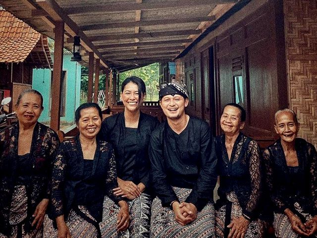 Ilustrasi Suku Osing Banyuwangi (sumber: phinemo.com)