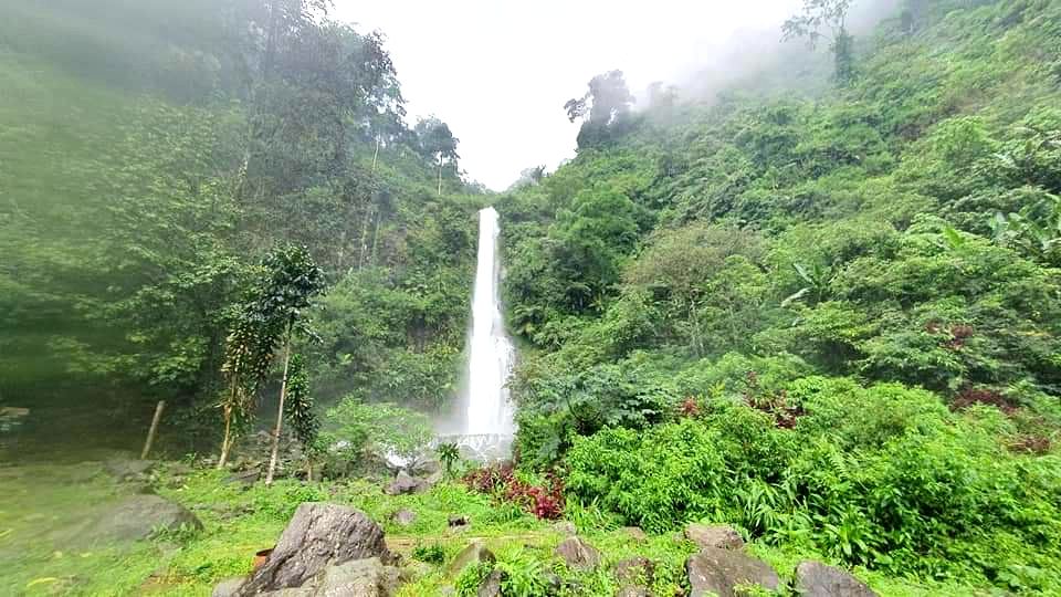 Curug Cijalu (Foto : Koleksi Pribadi)