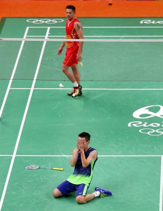 Ekpresi Lee Chong Wei usai mengalahkan Lin Dan di semi final Olimpiade Rio 2016, melalui eprtarungan epik tiga game, 15-21, 21-11, 22-20: The Star