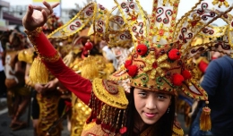 Bukan hanya pria, juga terdapat tatung wanita pada perayaan Cap Go Meh di Singkawang | Foto diambil dari Asia News