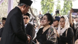 SBY dan Mega I Gambar : (ANTARA FOTO/Olhe)