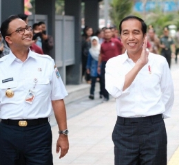 Anies tertawa, Jokowi tertawa (Foto: detik.com/Andhika Pratama)