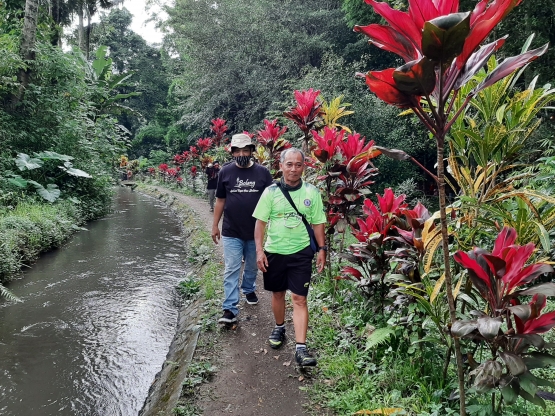 View sungai Dawuhan di situs Petirtaan Ngawonggo|Dok. Pribadi