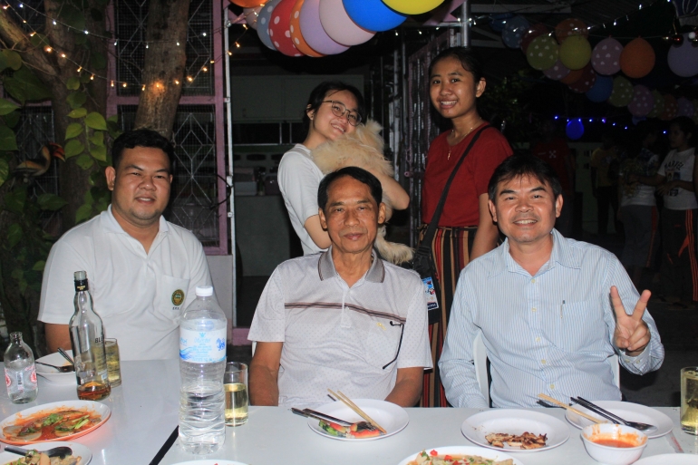 New Year Party at Chum Chon Wat Huay Ruam School-dokumentasi pribadi