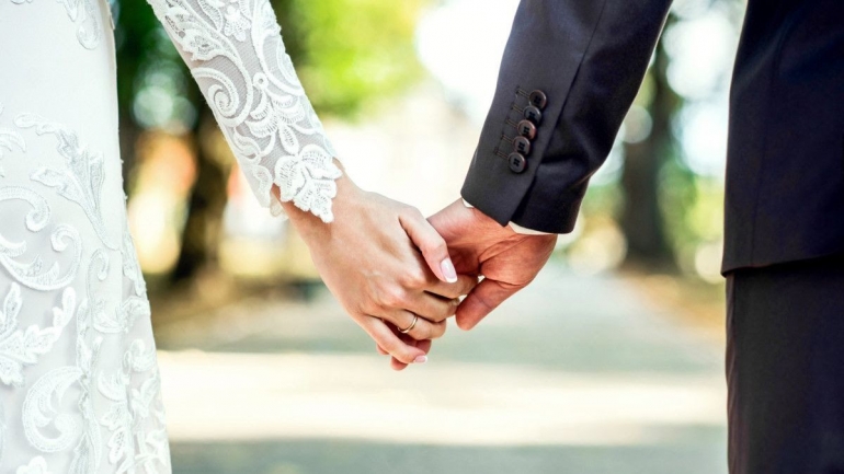 Pernikahan (sumber: klikdokter.com)