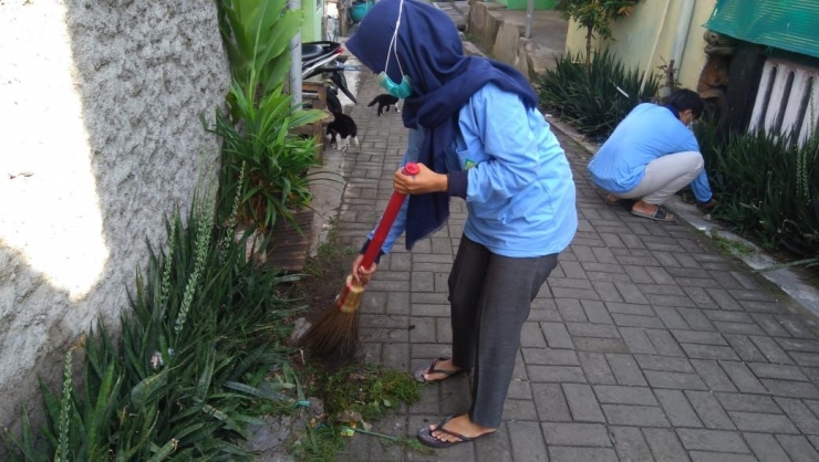 dokumentasi pada saat kerja bakti