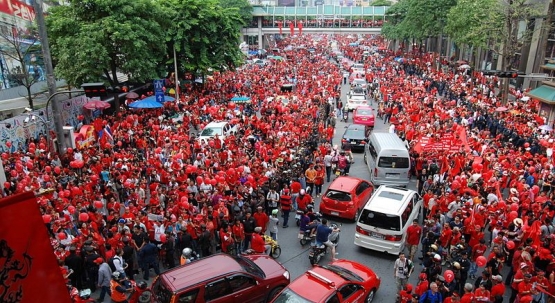 Demonstran Red Shirt di Ratchaprasong Pada 19 September 2010 | Foto diambil dari Wikimedia