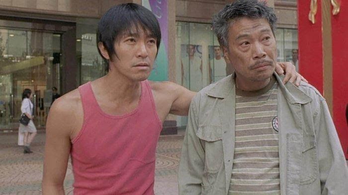 Ng Man Tat bersama Stephen Chow di film Shaolin Soccer. Sumber : Tribunnews