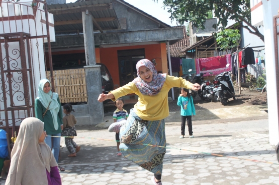 Bermain sebagai bagian dari bahagia (Foto: FH)