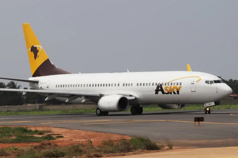 Azky Airlines melayani rute antar dua ibukota terpendek di dunia. Sumber: Asky Airlines/businessinsider.com