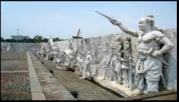 Gajah Mada pada Relief Sejarah Nusantara di Monumen Nasional Jakarta (Sumber: liputan6.com)