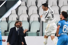 Pemain Juventus merayakan gol ke gawang Spezia. (via Getty Images)