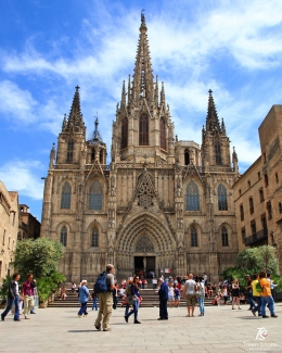 Katedral Barcelona- Barri Gotic. Sumber: koleksi pribadi