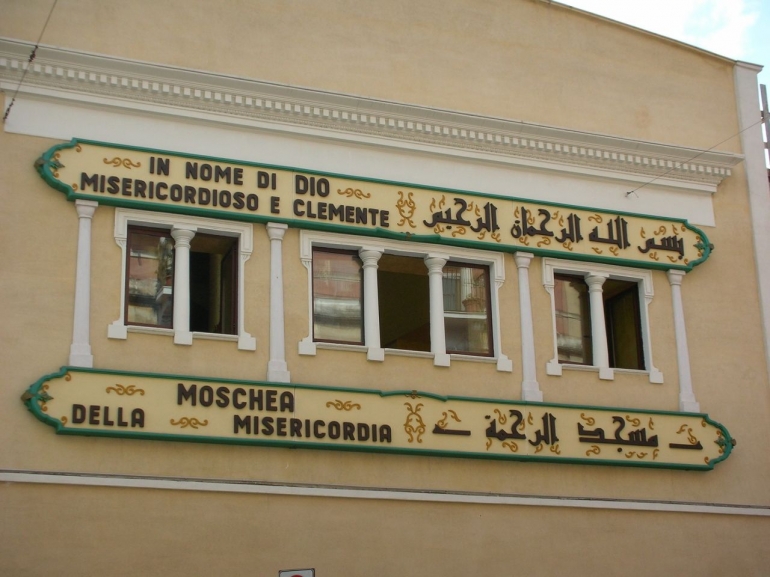 Bangunan Masjid di Italia Selatan(dok Pribadi)