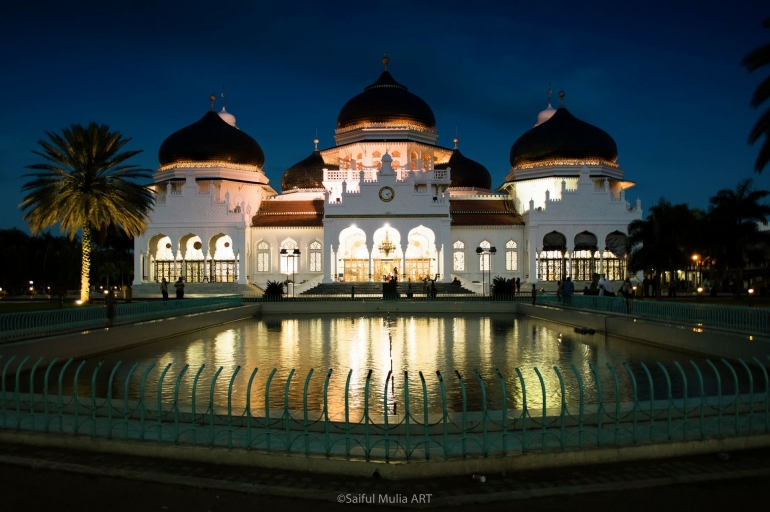 Landmark Provinsi Aceh, Masjid Raya Baiturrahman (Image by Saiful Mulia from Pixabay)