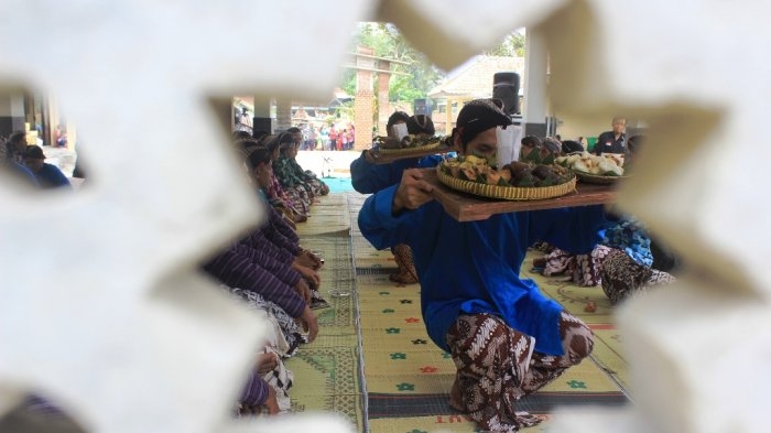 Tradisi sinoman yang terus dijaga oleh warga Jatimulyo, Kecamatan Girimulyo.|TRIBUNJOGJA.COM/Singgih wahyu