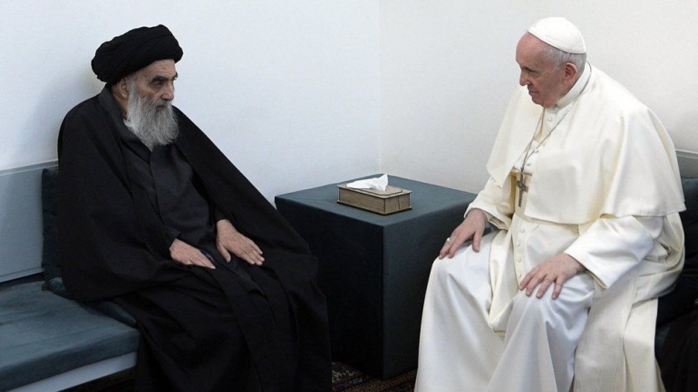 Pertemuan Paus Fransiskus dan pemimpin spiritual Muslim Syiah: www.bbc.com