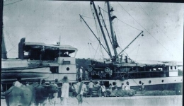 Pelabuhan Merak tahun 1921 dipublikasikan NMVM Collectie (diambil dari Muhammad Abduh Jamhari)