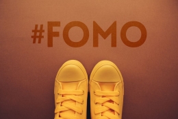 FOMO (Sumber ilustrasi: amazonaws.com)