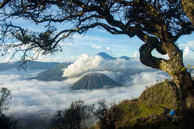 Bromo by Pixabay