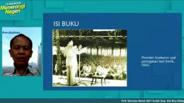 Try Harijono menceritakan foto saat Presiden Soekarno menghadiri peringatan Hari Listrik tahun 1960/dokpri