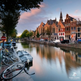 Amsterdam, kota yg juga mengalami 'overtourism'. Sumber: koleksi pribadi