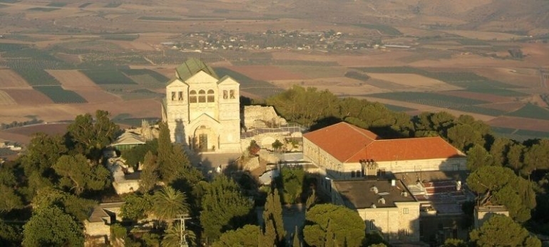 Gereja di Gunung Tabor (Israeltravel.com)