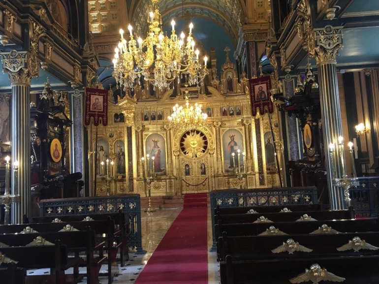 interior gereja dokpri