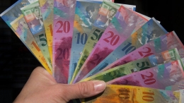 Ilustrasi: CHF selaku mata uang mayor ditopang kekuatan ekonomi Swiss (bbc.com)