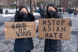 Tagar #StopAsianHate viral di Twitter. | Bustle.com
