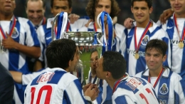 Porto meraih piala Liga Champions kedua di musim 2003/04-Sumber: beinsports.com